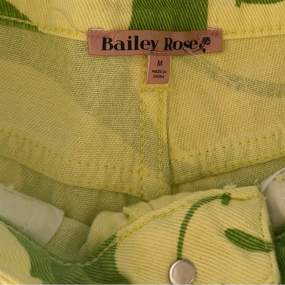 Women”s Green Smiley Print Cotton Pants - Picture 4 of 4